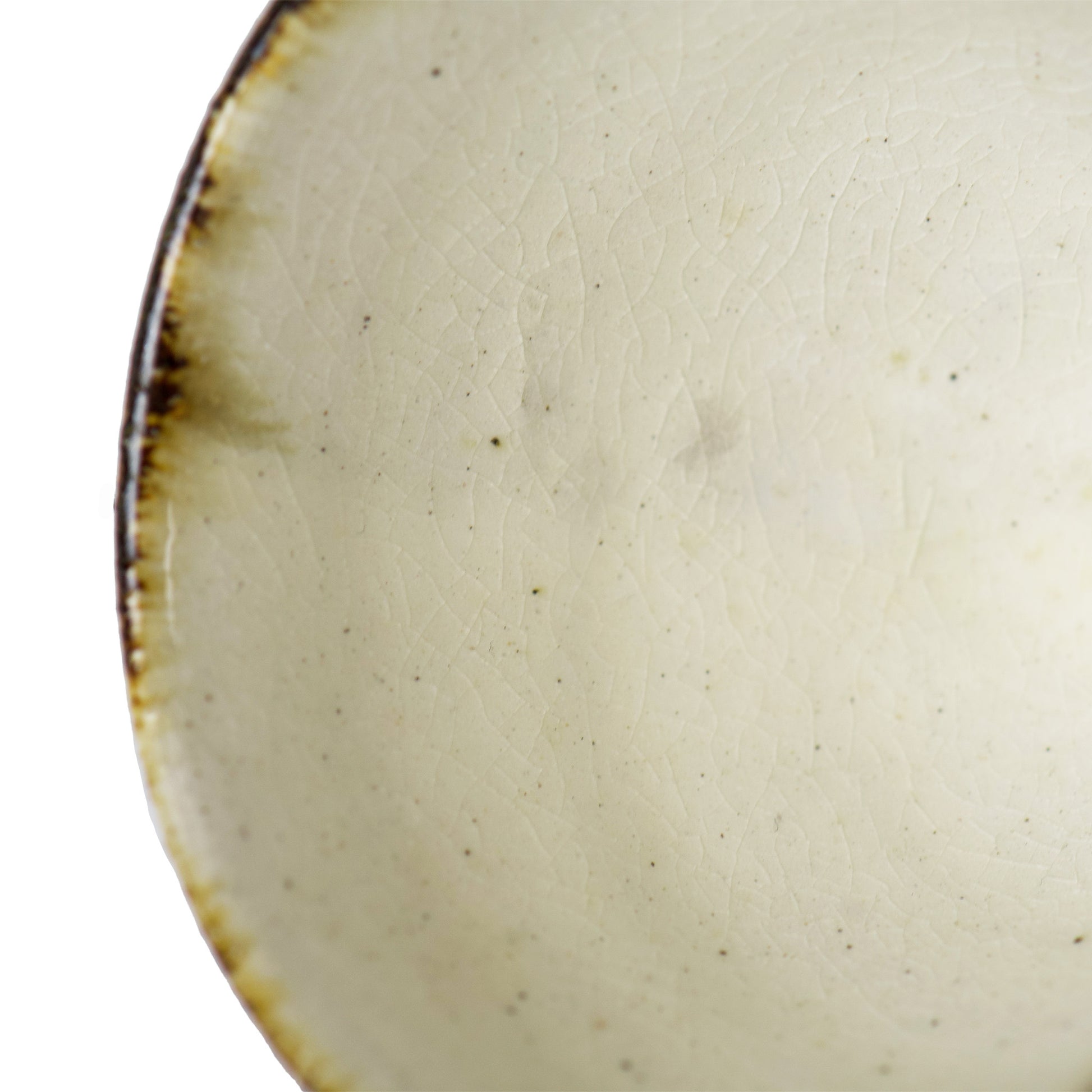 Close look of the inside of the cup. There is beautiful  "kannyu".